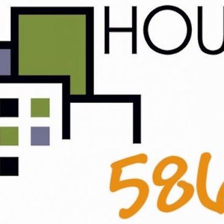 House 5863- Chicago'S Premier Bed And Breakfast エクステリア 写真