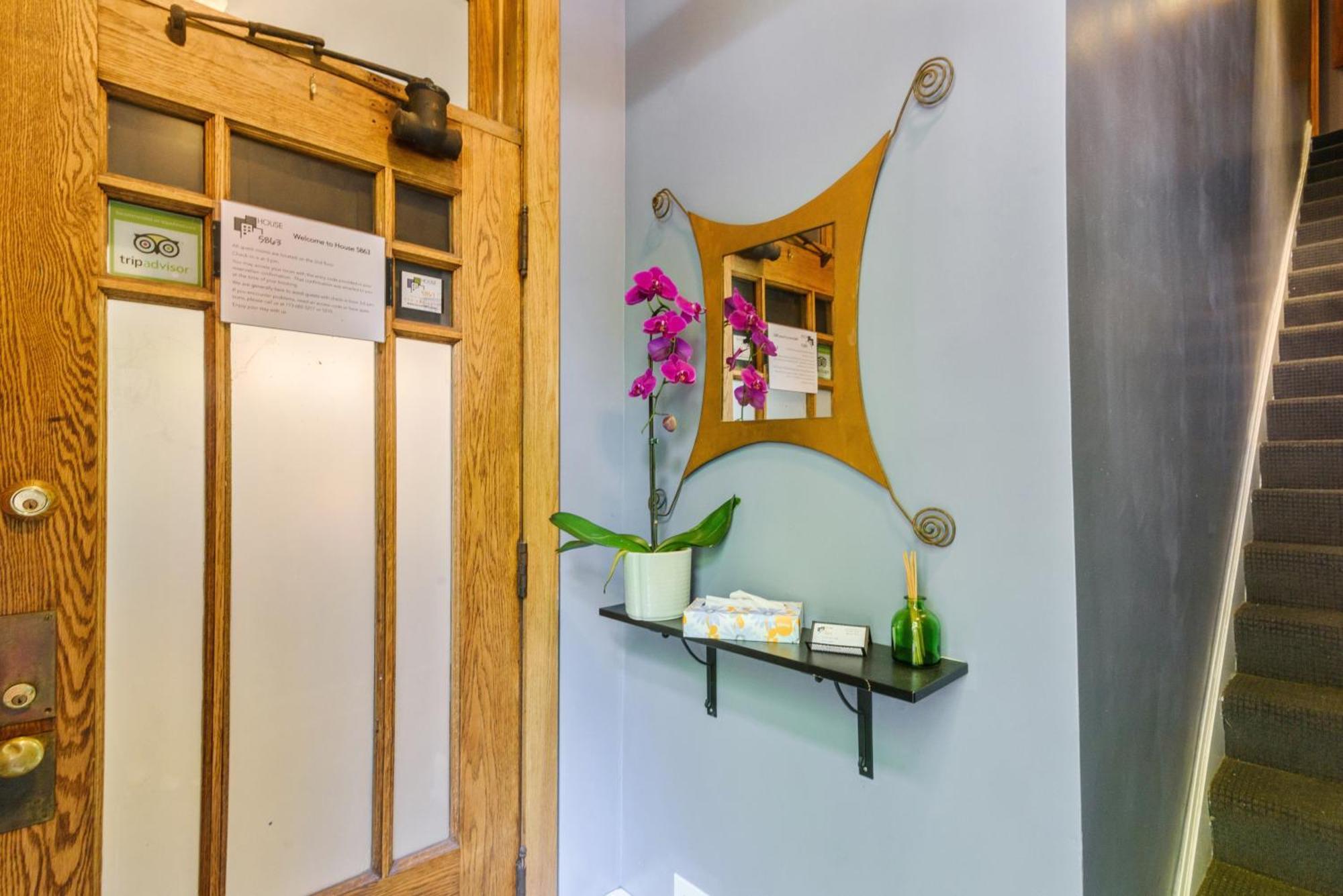 House 5863- Chicago'S Premier Bed And Breakfast エクステリア 写真