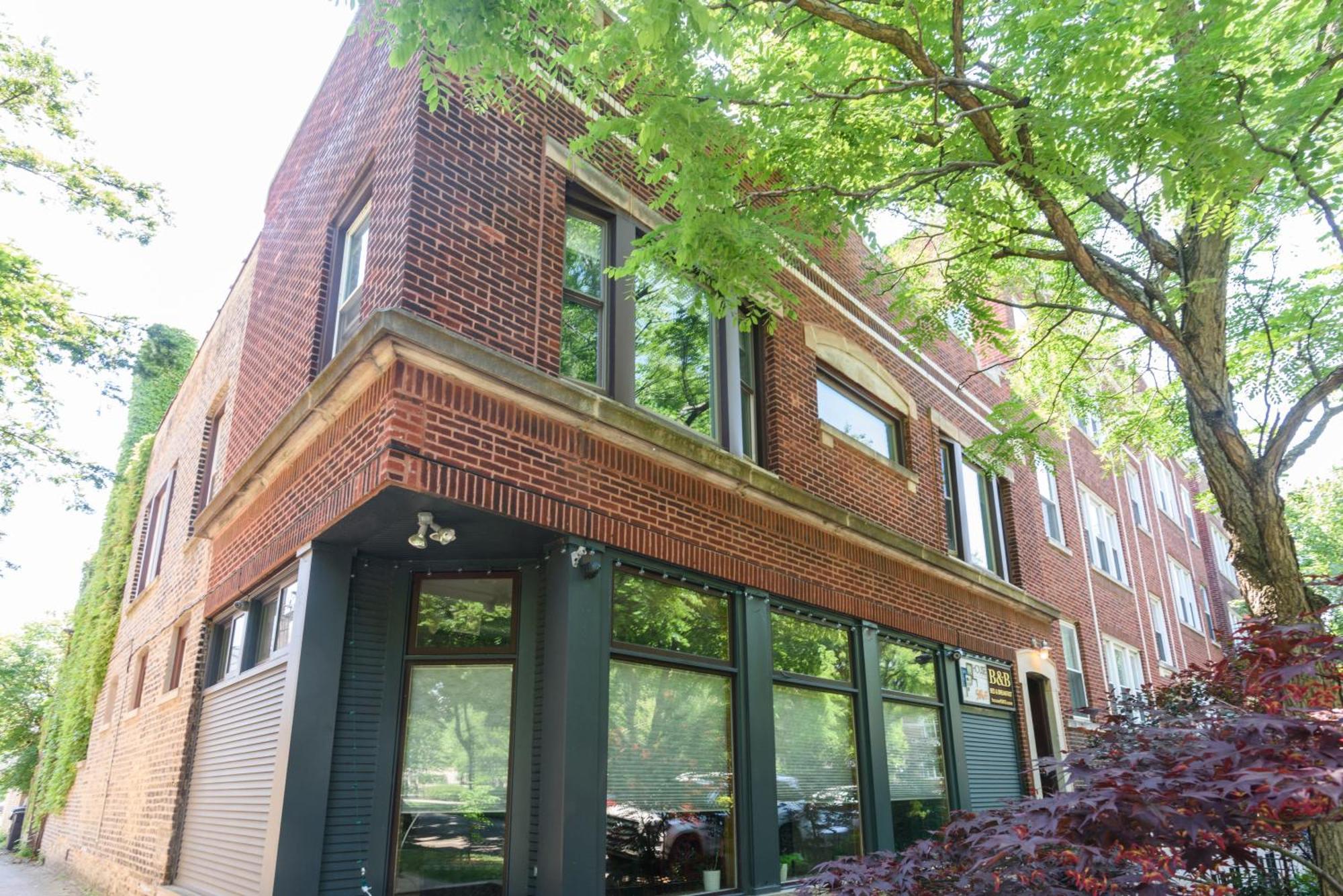 House 5863- Chicago'S Premier Bed And Breakfast エクステリア 写真