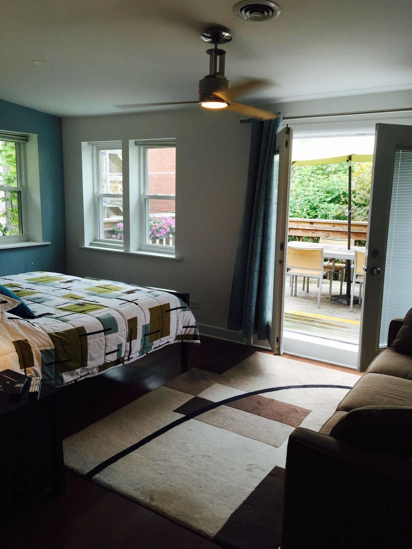 House 5863- Chicago'S Premier Bed And Breakfast エクステリア 写真
